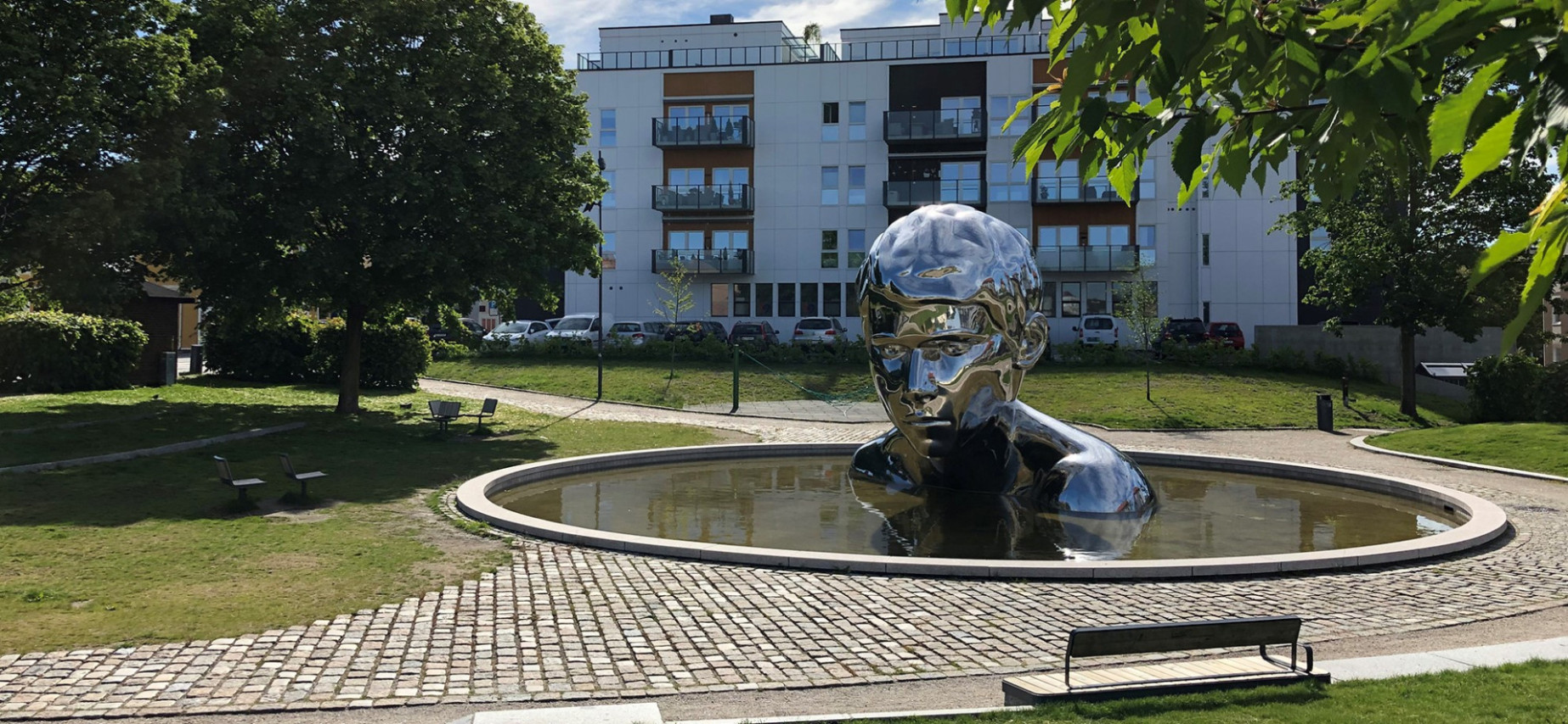 Skulpturen "Genesis"